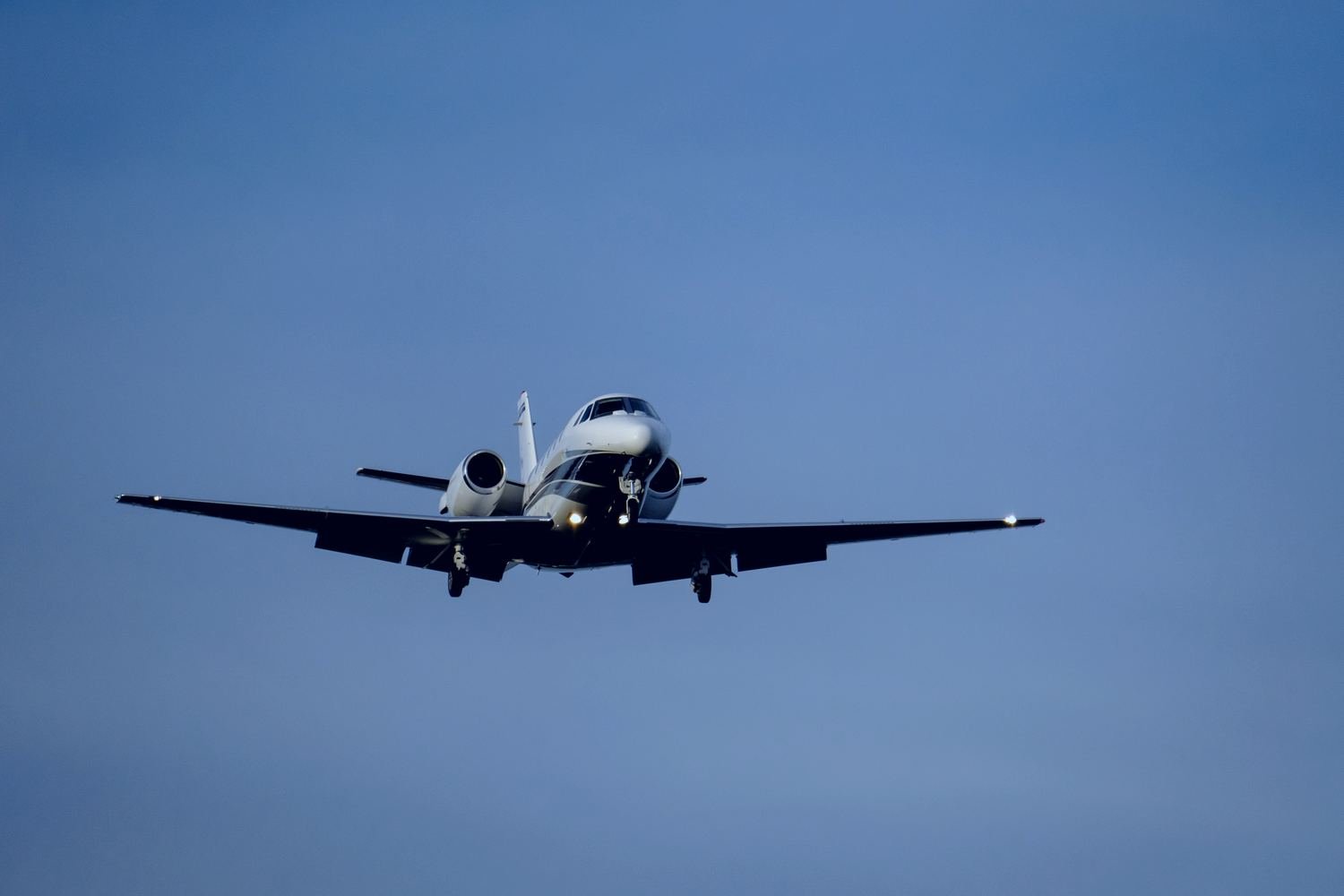 Very light jet on approach